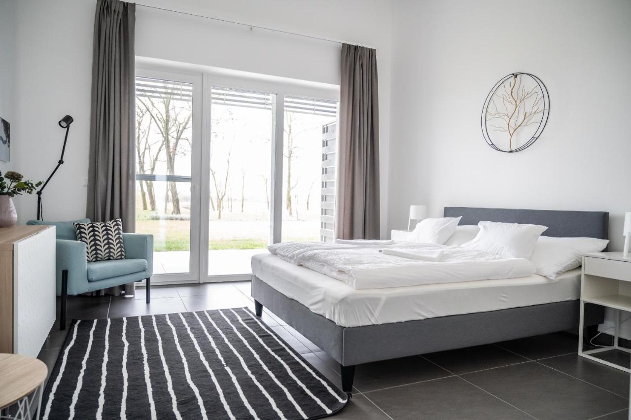 Sun City Vizisport Paradicsom Hódmezővásárhely Eksteriør bilde