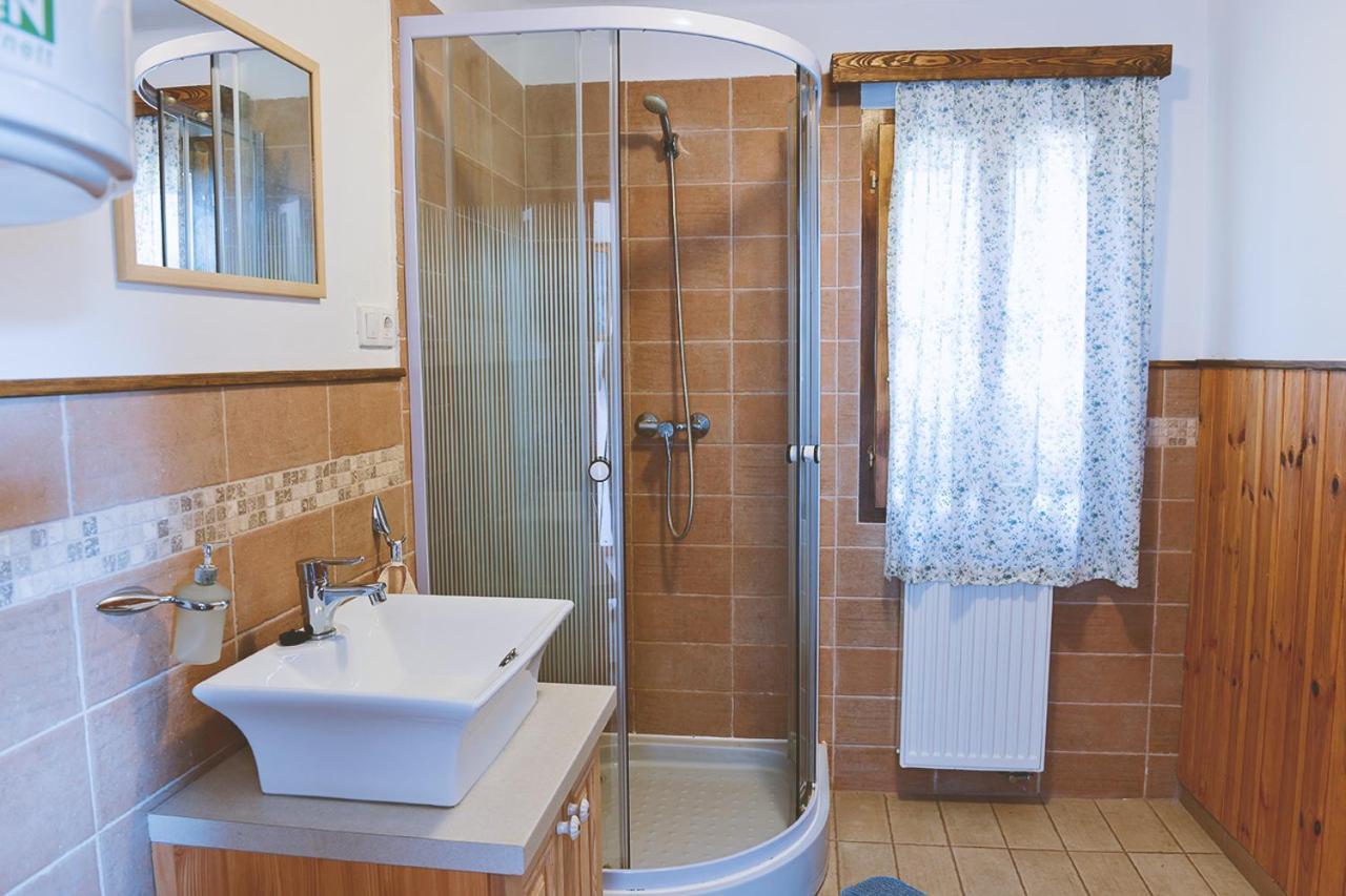 Sun City Vizisport Paradicsom Hódmezővásárhely Eksteriør bilde